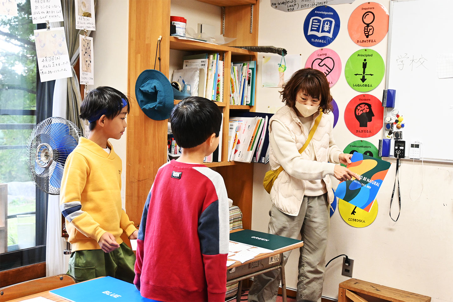 キーカラーの意味を確認しながら、みんなで相談