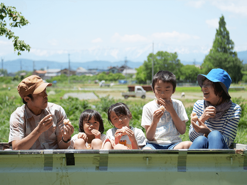 旬の新鮮な農作物を味わえるのも作り手ならではの楽しみ（写真提供：信州やまざき農園）